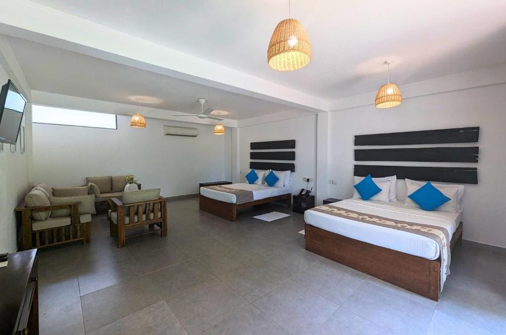 Family Suite (04 Adults) room - Image 1