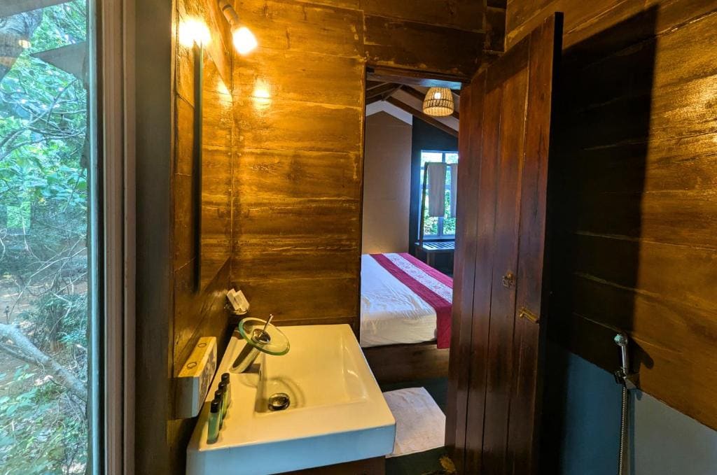 Superior Tree House room - Image 2