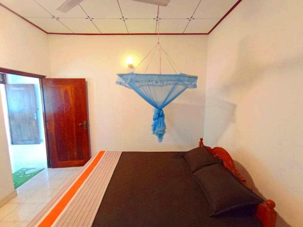 Double Room with Balcony room - Image 3