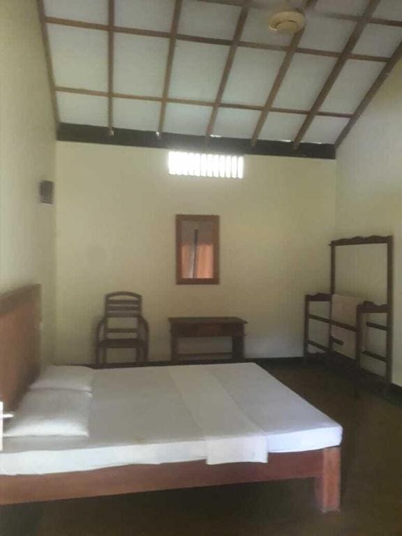 Budget Double Room room - Image 2
