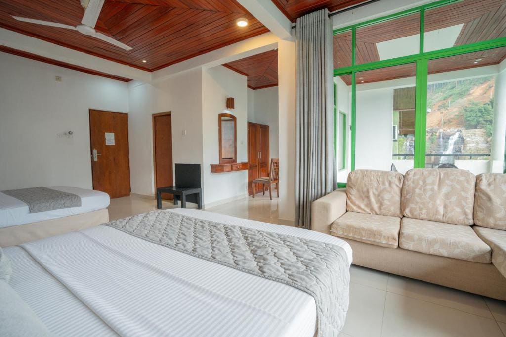 Superior Double Room room - Image 1