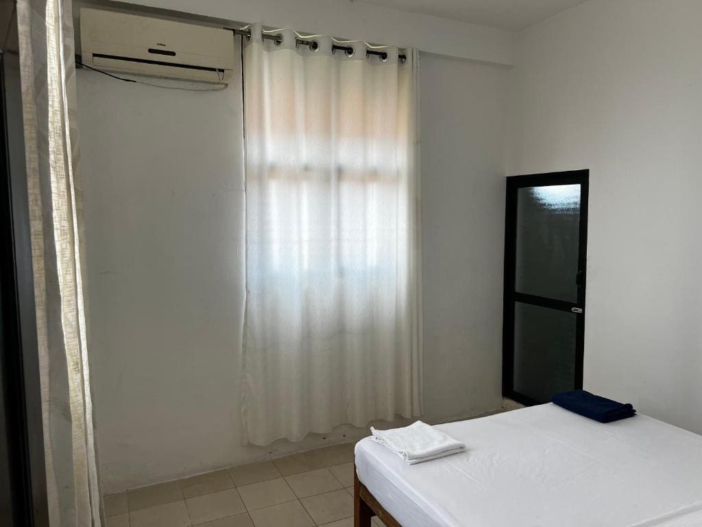 Double Room with Private Bathroom room - Image 1