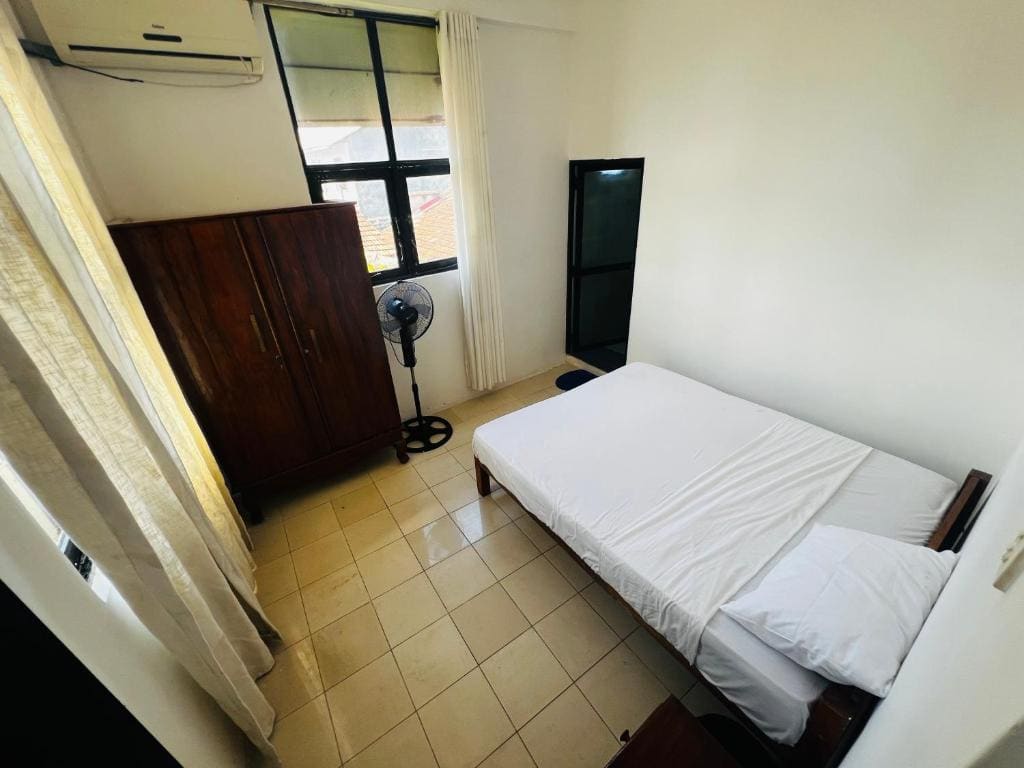 Double Room with Private Bathroom room - Image 2