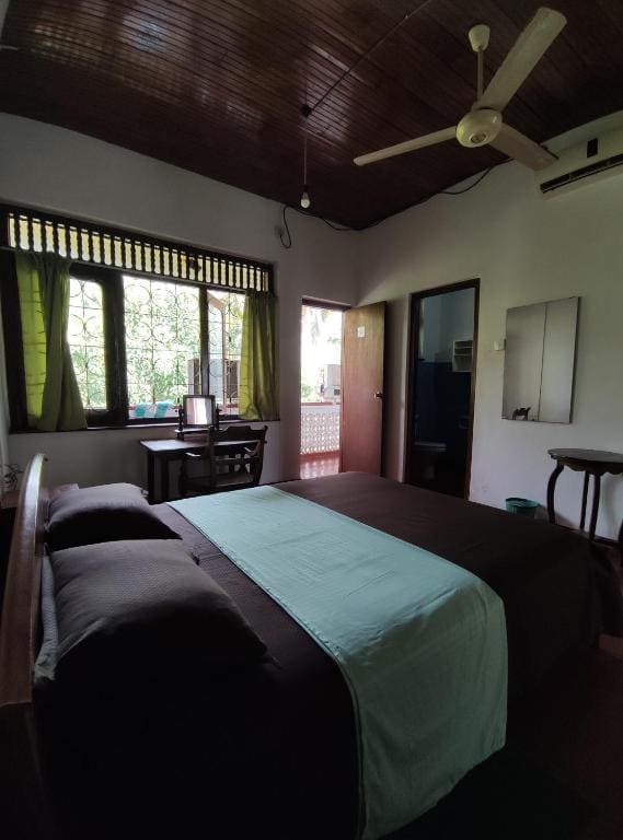 Double Room with Garden View room - Image 1