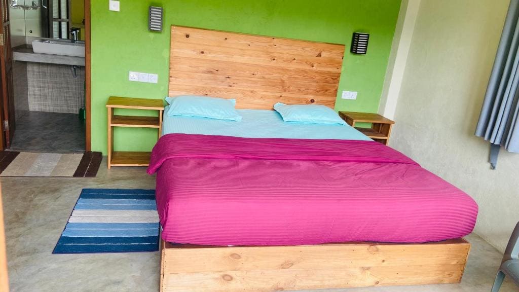 Double Room with Mountain View room - Image 1