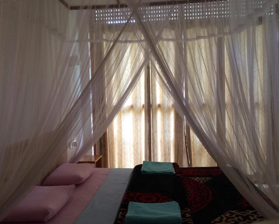 Triple Room with Mountain View room - Image 3