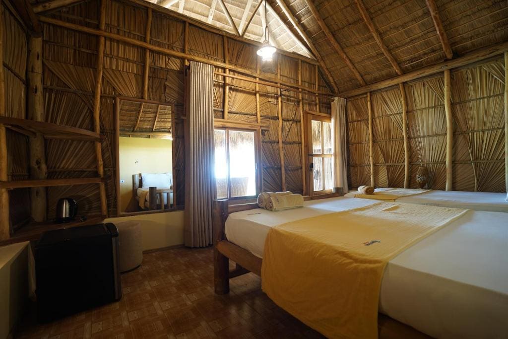 Family Room with Side Sea View room - Image 1