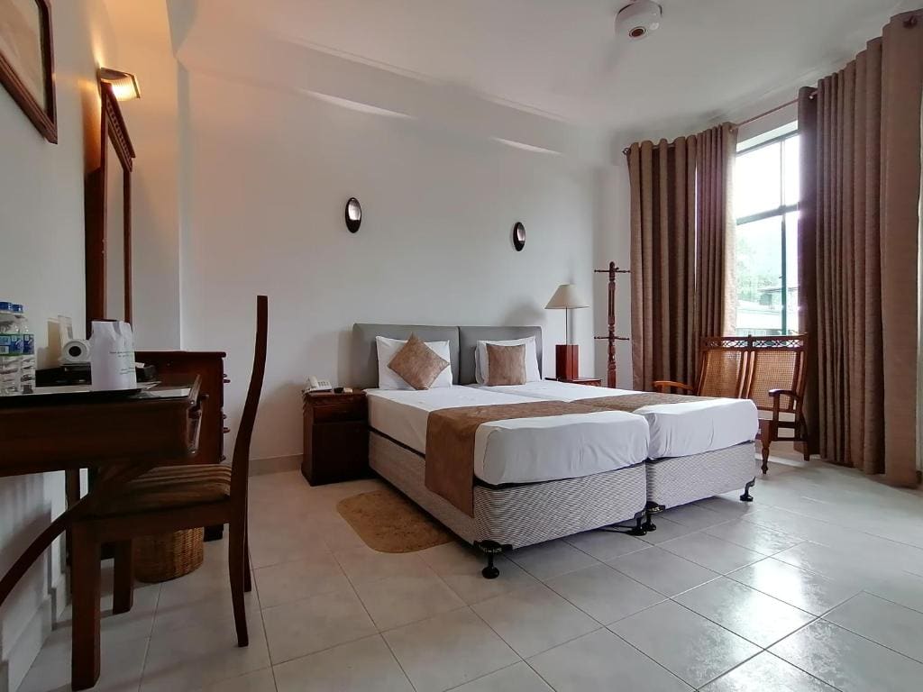 Deluxe Double Room room - Image 2