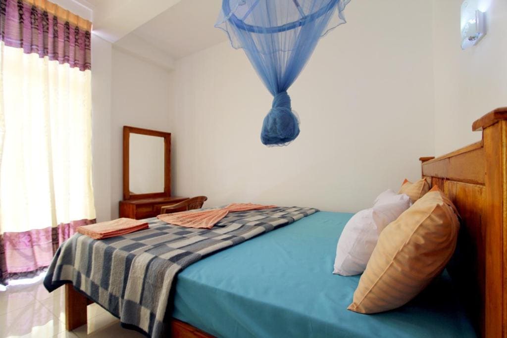 Double Room with Balcony room - Image 2