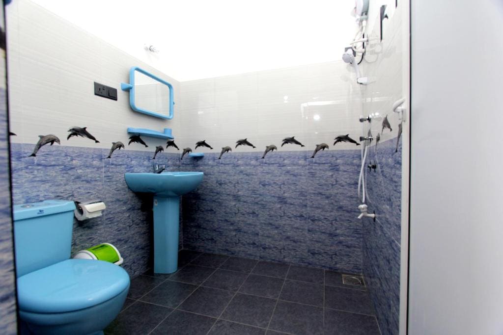 Twin Room with Balcony room - Image 1