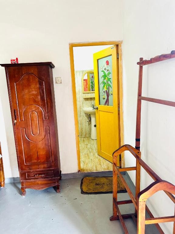 Deluxe Double Room with Balcony room - Image 2