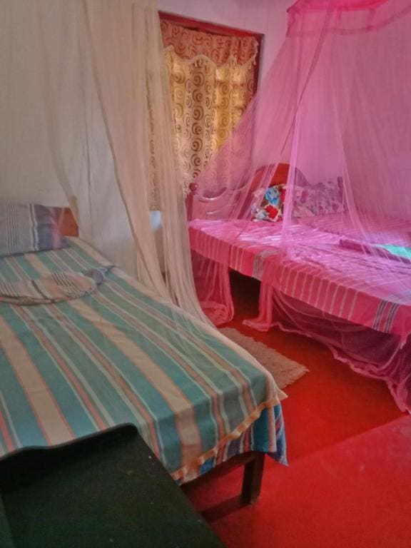 Triple Room with Private Bathroom room - Image 3