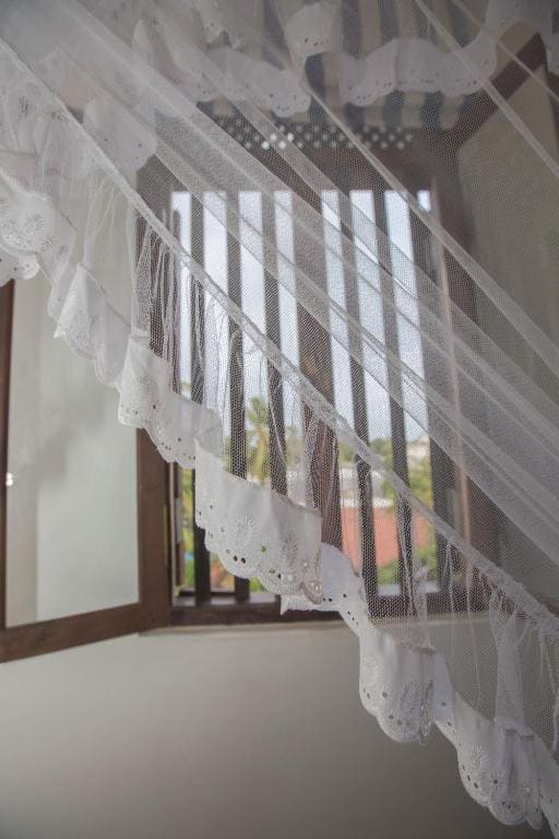 Deluxe Double Room with Sea View and Balcony room - Image 3