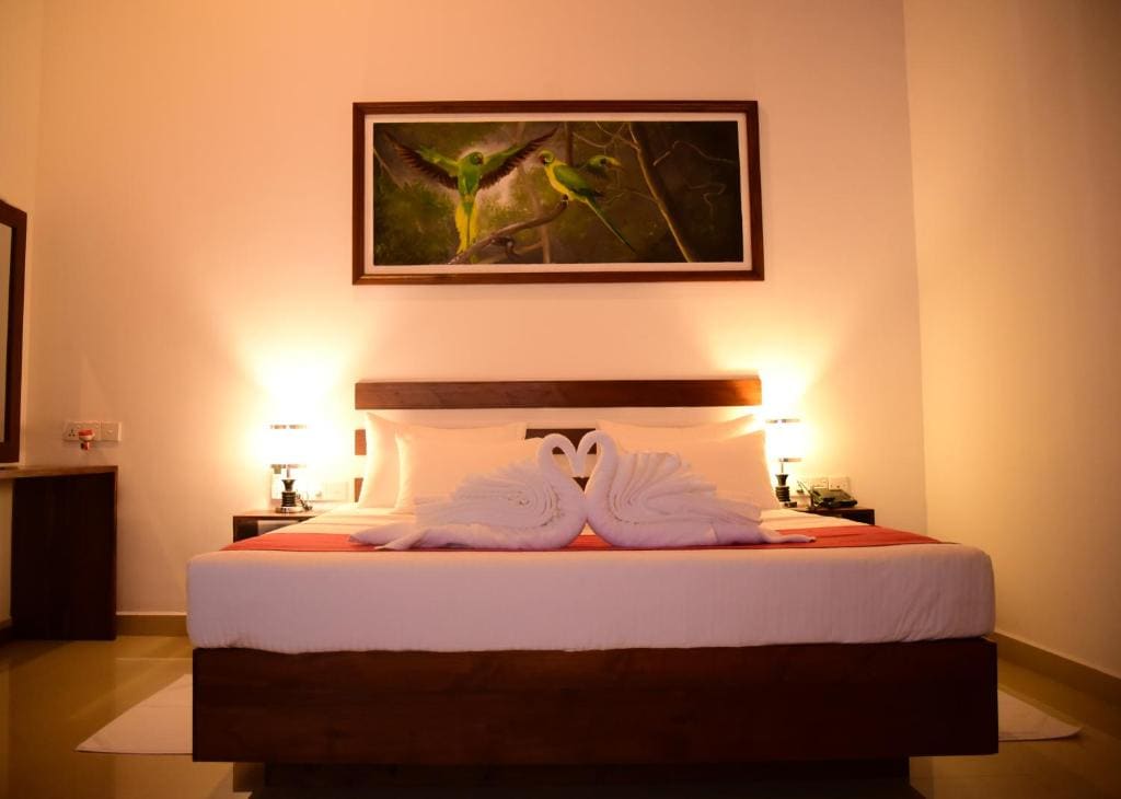 Deluxe Family Room room - Image 3