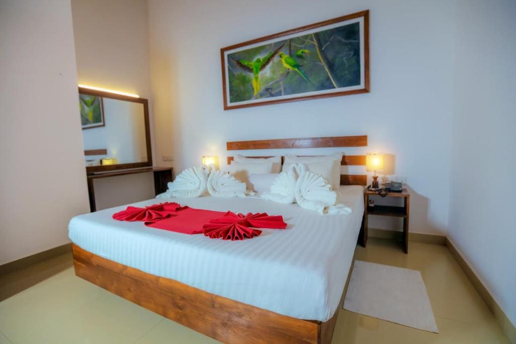 Deluxe Double Room room - Image 2