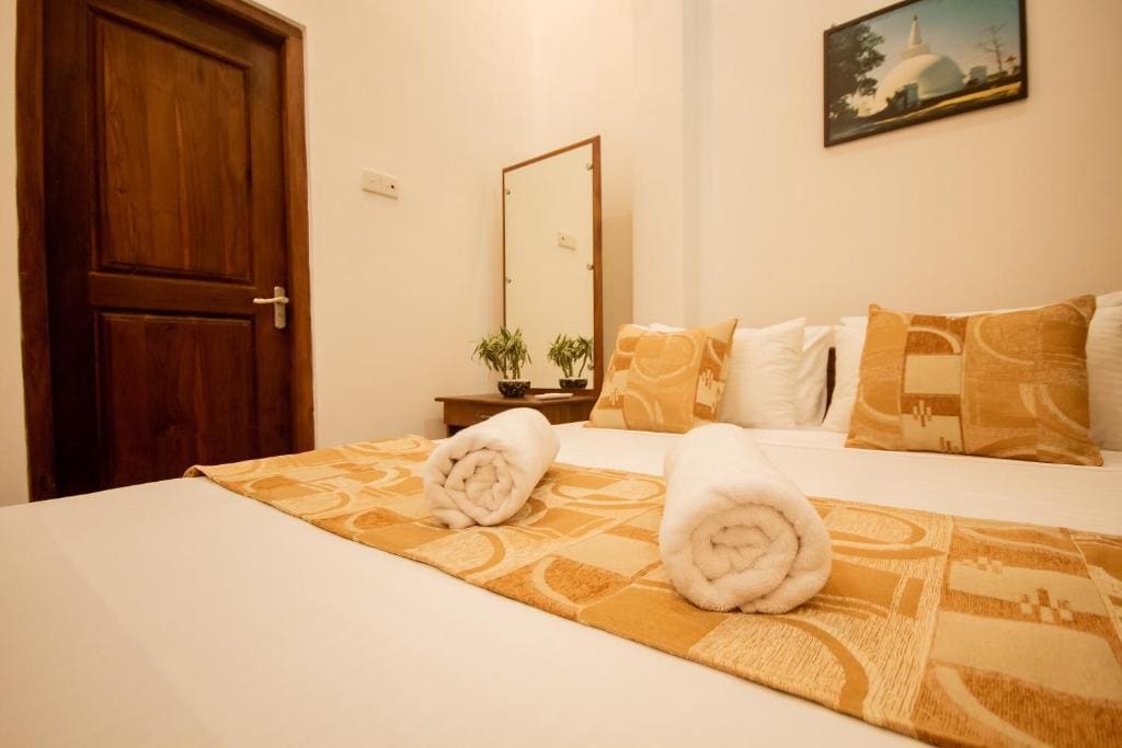Deluxe Double Room room - Image 2