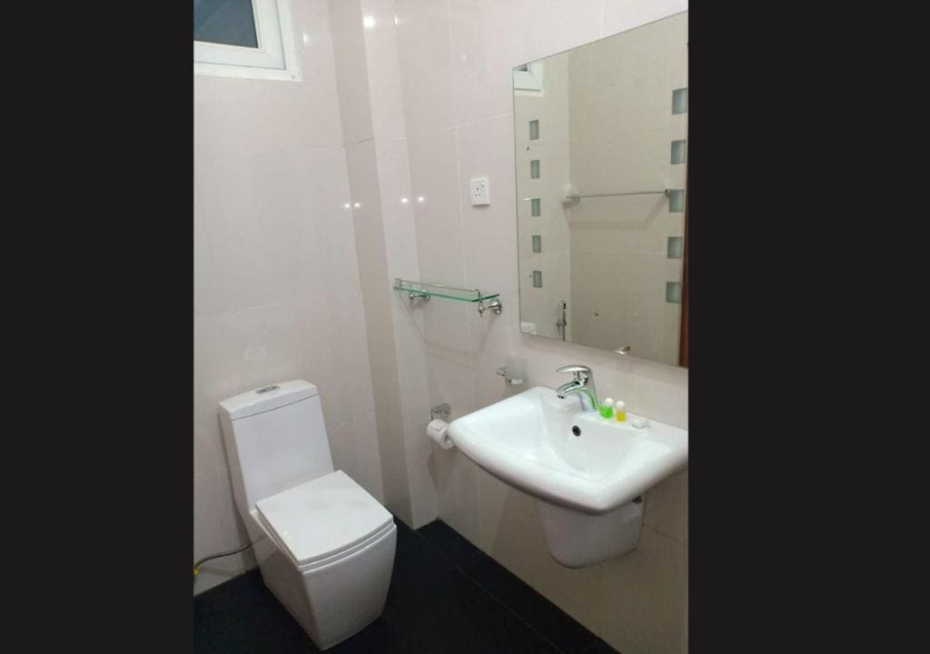 Double Room with Garden View room - Image 3