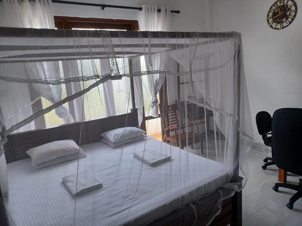 Deluxe Double Room with Balcony room - Image 1
