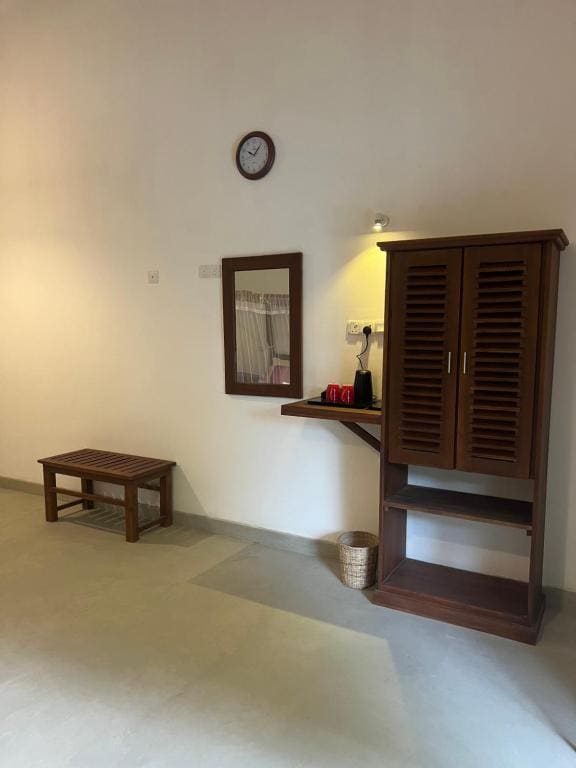 Family Room with Garden View room - Image 2