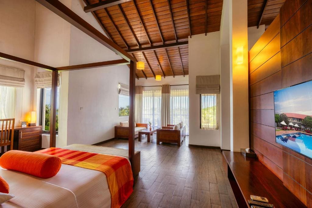 The Calm Suite with Balcony & Ocean View room - Image 1