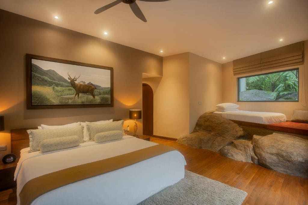 Deluxe Triple Room room - Image 1