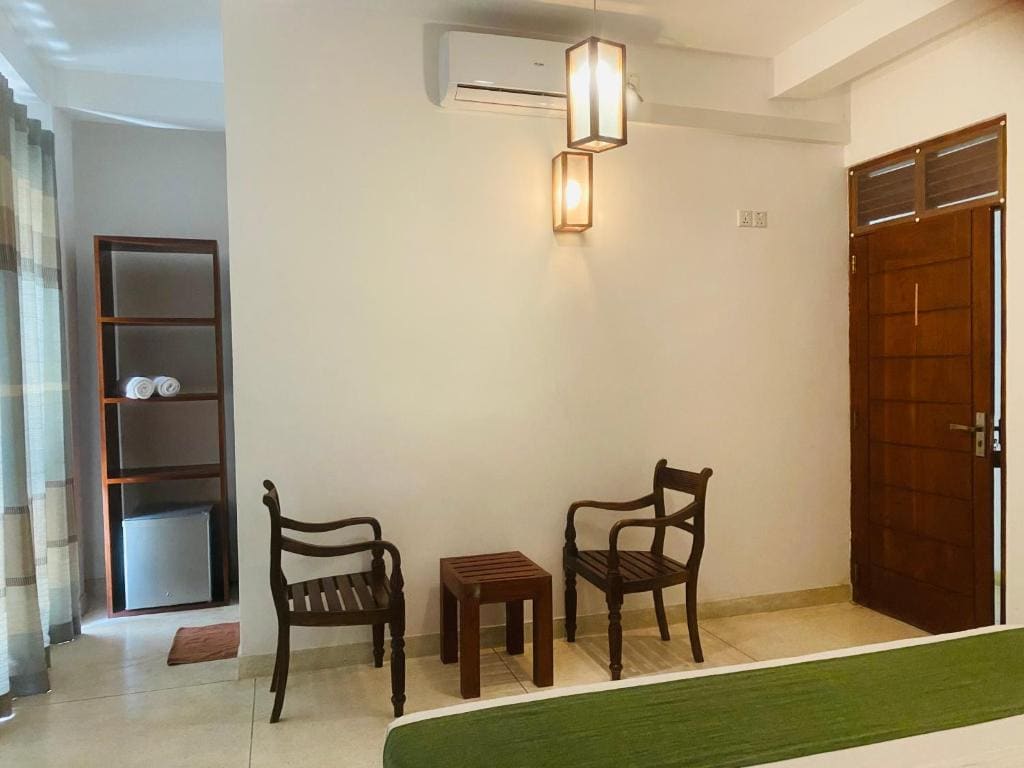 Deluxe Triple Room room - Image 2