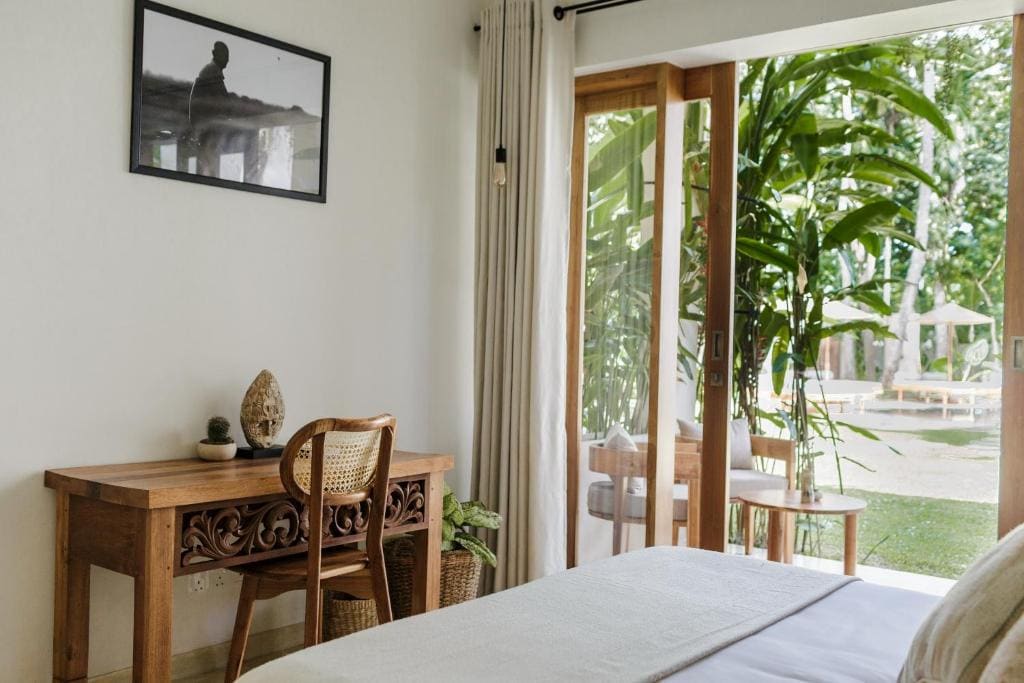 Queen Room with Garden View room - Image 1