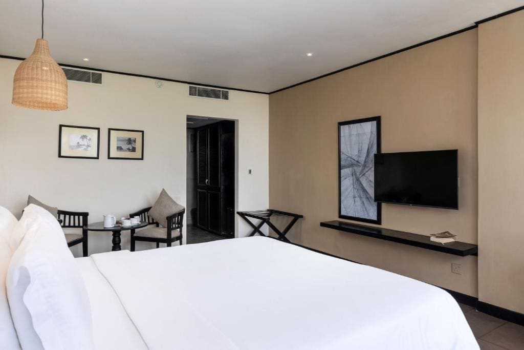 Deluxe Sea View room with Balcony - Room upgrade & Early check in/Late check out on availability + 10% Discount on Food/Beverages & Balinese Spa room - Image 1