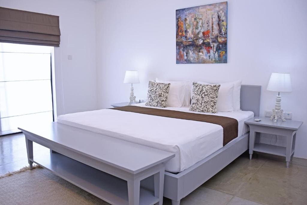 Deluxe Double Room with Balcony and Sea View room - Image 2