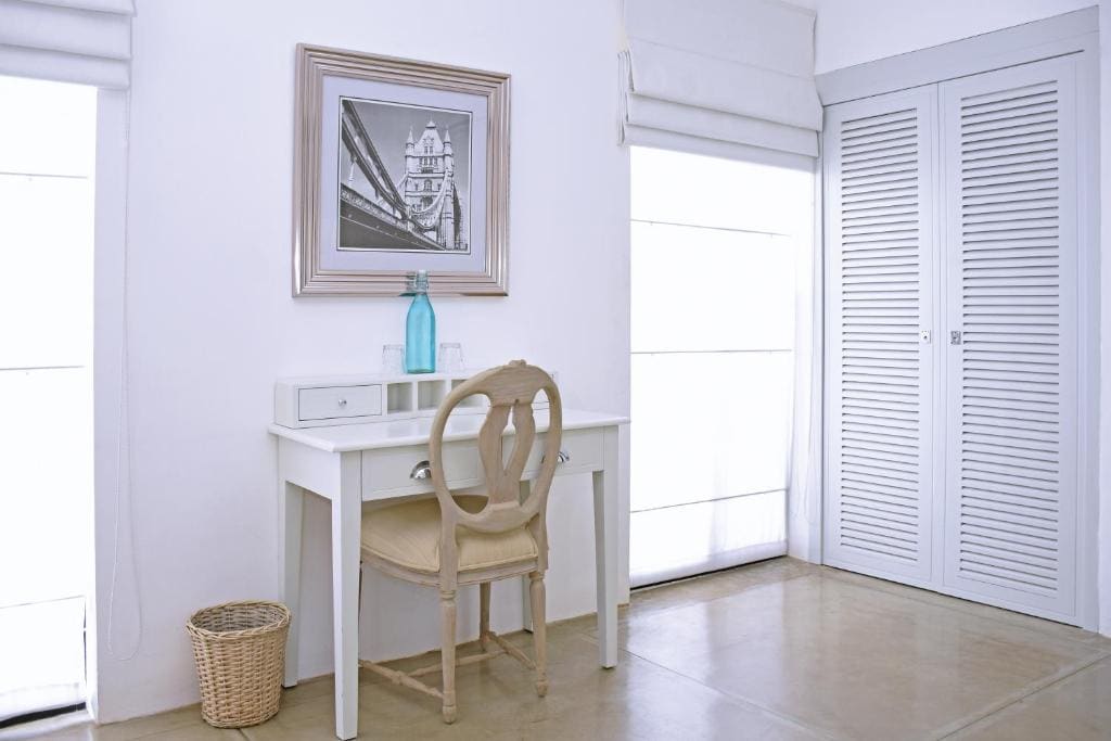 King Room with Balcony room - Image 3