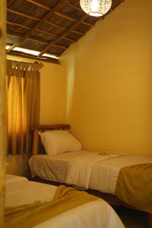 Family Room room - Image 3