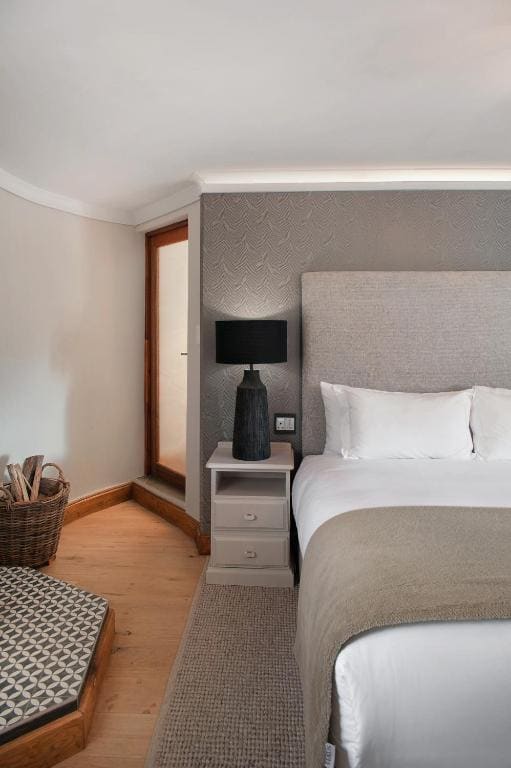 Superior Double Room room - Image 3