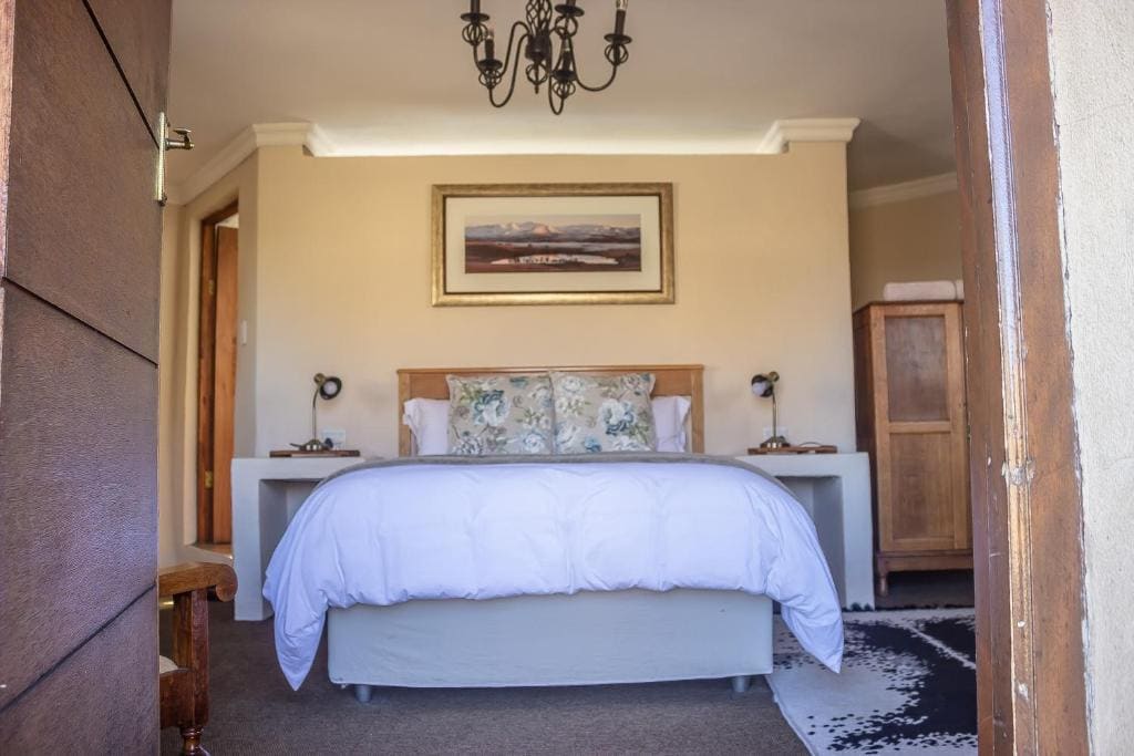 Deluxe Family Room room - Image 3