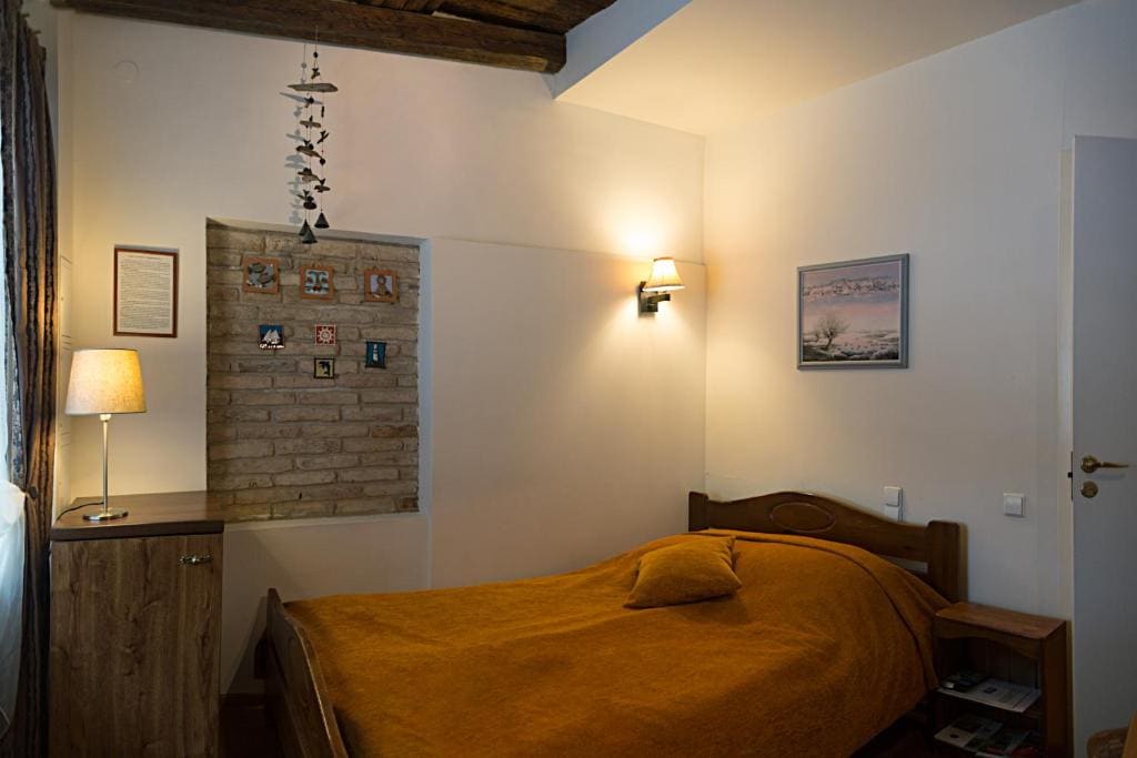 Small Double Room room - Image 1