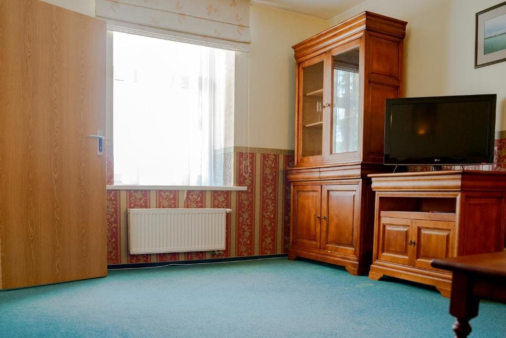 Suite room - Image 2