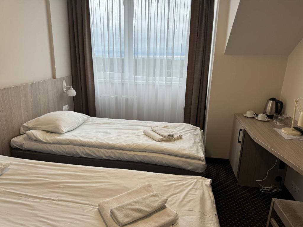 Twin Room room - Image 1