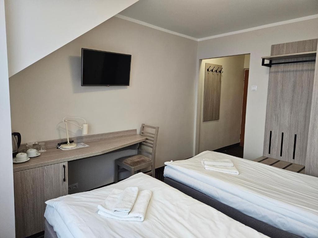 Special Offer - Twin Room room - Image 1
