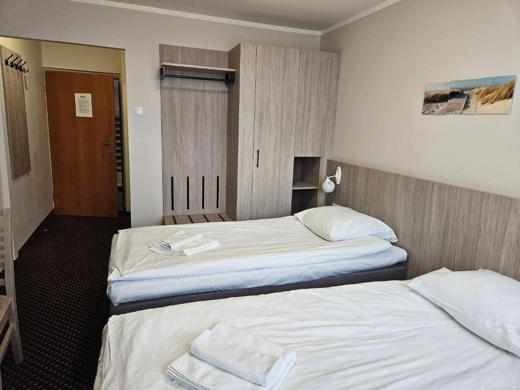 Special Offer - Twin Room room - Image 2