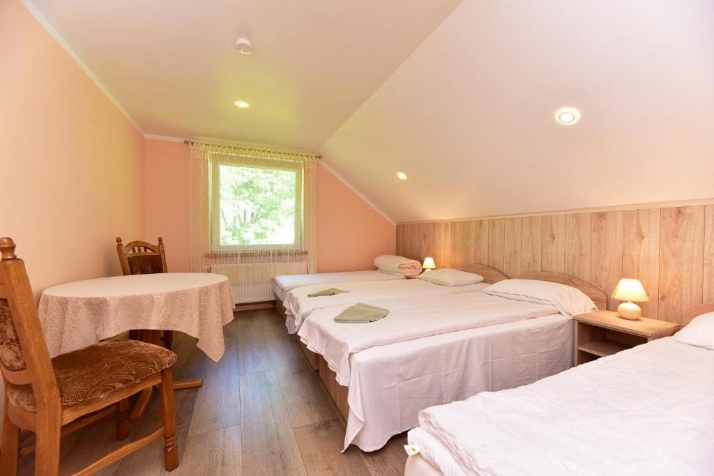 Quadruple Room room - Image 1