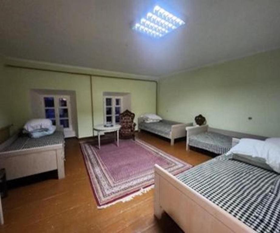 Quadruple Room room - Image 2