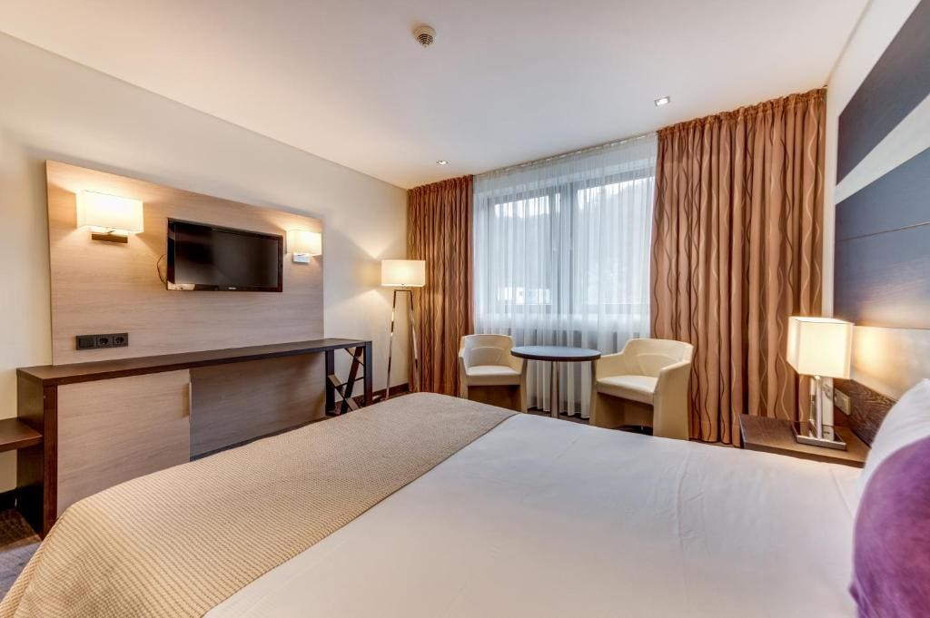 Comfort Double or Twin Room room - Image 2