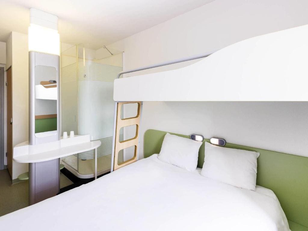 Triple Room with One Double Bed and One Bunk Bed room - Image 2