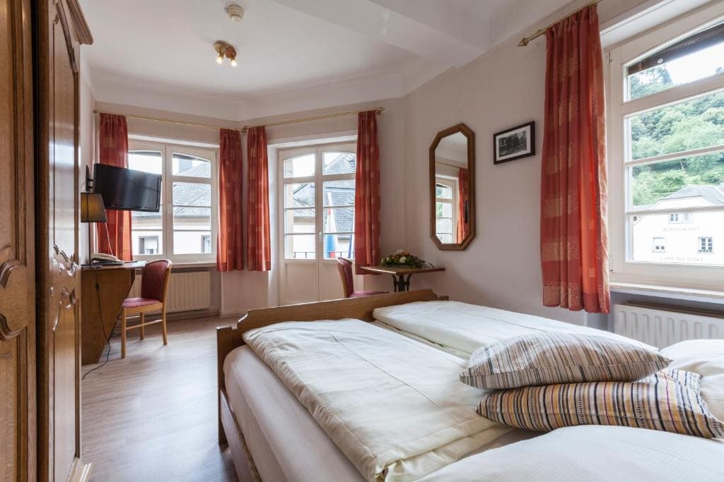 Standard Double or Twin Room with New Year Package room - Image 3