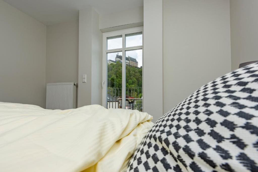 Junior Suite with Balcony room - Image 1