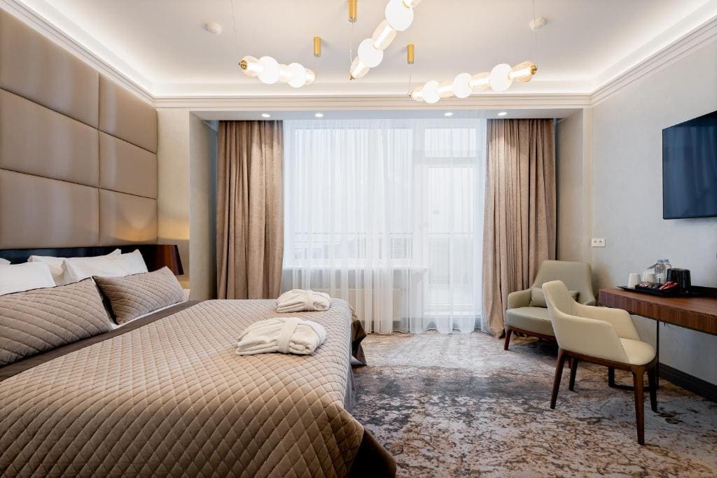 Presidential Suite with VIP SPA  Access room - Image 3