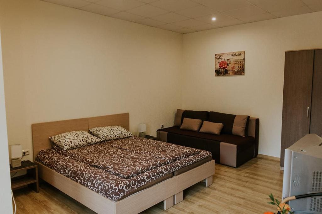 Quadruple Room room - Image 2