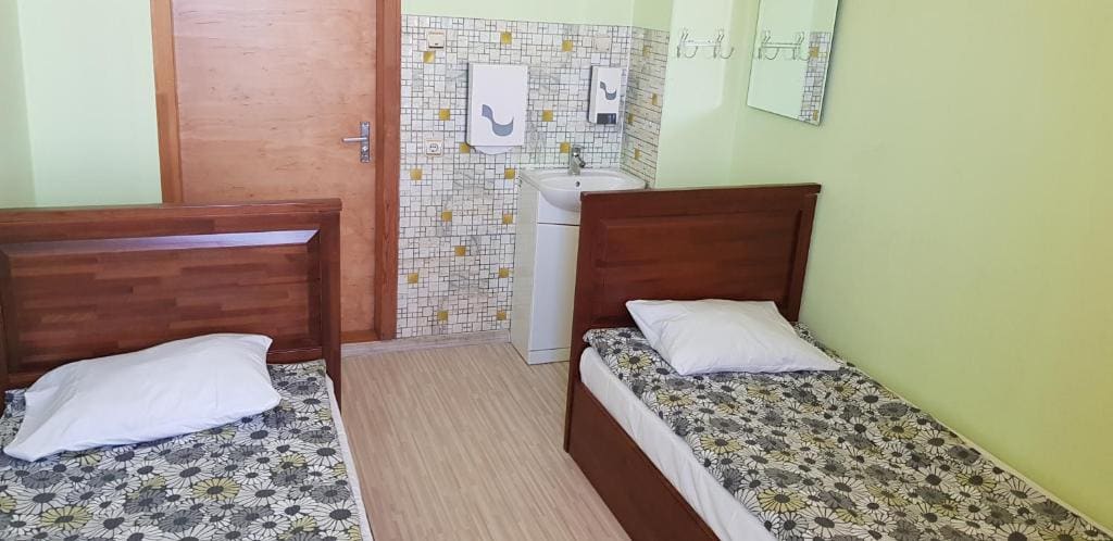 Twin Room with View room - Image 2