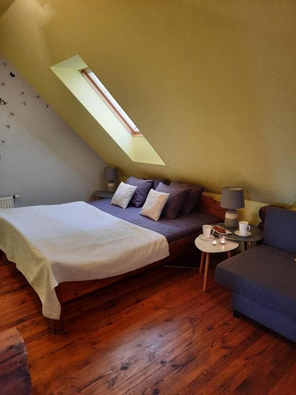 Double Room with Private Bathroom room - Image 3