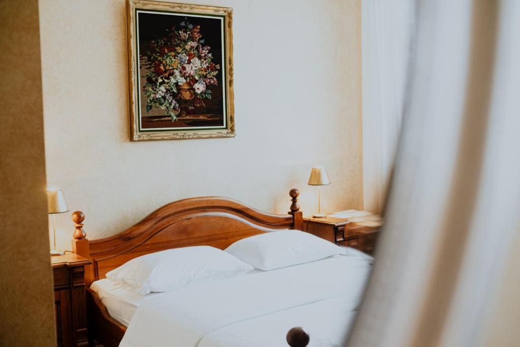 Double Room room - Image 2