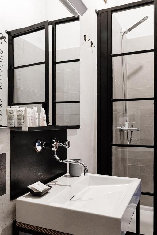 Superior Double Room room - Image 1